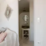 Bella Villa *